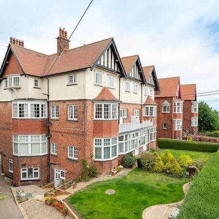 The Hideaway Luxury 5* 2 Bed Garden Apartment Scarborough Eksteriør billede