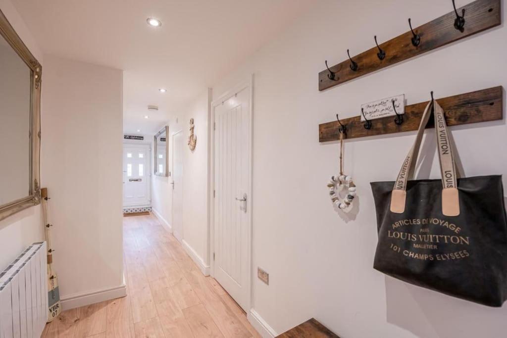 The Hideaway Luxury 5* 2 Bed Garden Apartment Scarborough Eksteriør billede